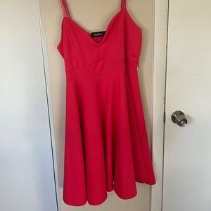 Boohoo curve and plus 1x hot pink above the knee dress. stretchy material